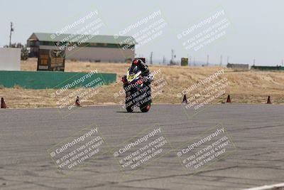 media/Jun-05-2022-WERA (Sun) [[64b01df28d]]/Race 3 C Superbike Expert Novice/